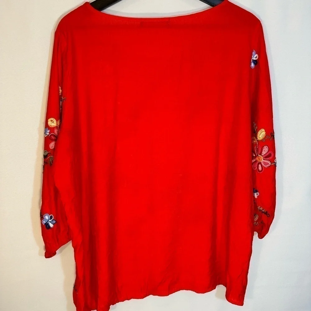 Ann & Rose Boho Embroidered Red Floral 3/4 Puff Sleeve Tunic Top Blouse Size 1X - Picture 2 of 10